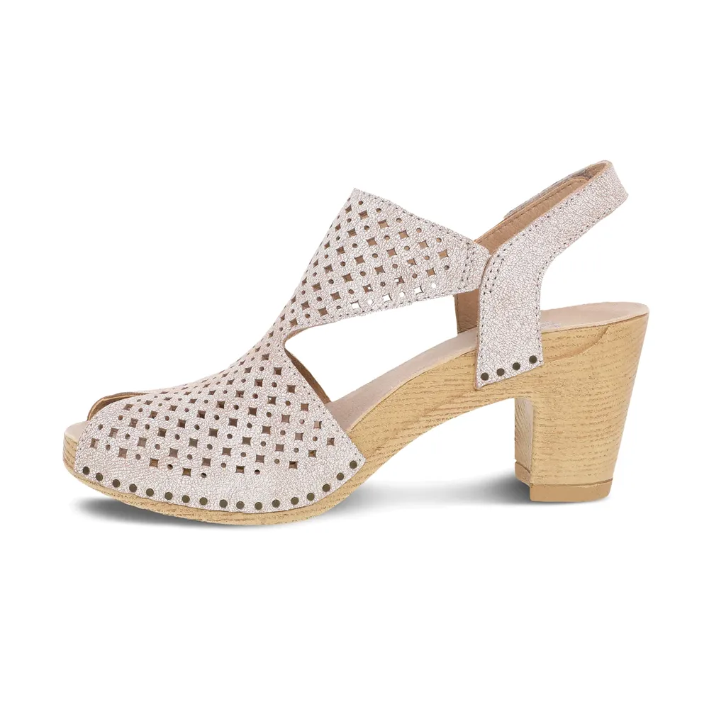 Women's Dansko Teagan Color: White Vintage Leather Sandal